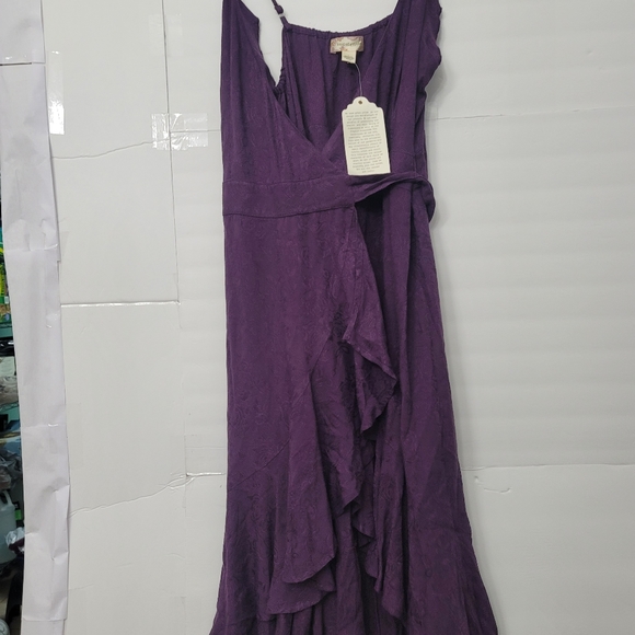 BAND OF GYPSIES RODEO DR BROCADE RUFFLE WRAP MIDI DRESS - Picture 4 of 8